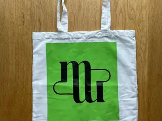 Munthe tote bag