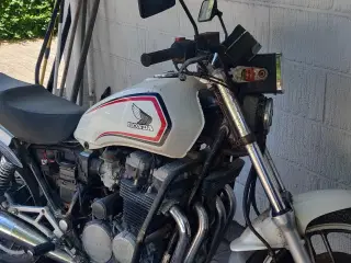 Honda CBX 650E