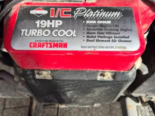 Søger udstødning til 19 hk craftmann 2 cyl