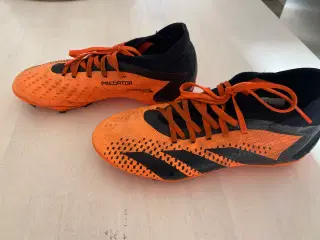 Fodboldstøvler str 38