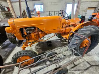 Allis Chalmers 272 P3 Diesel