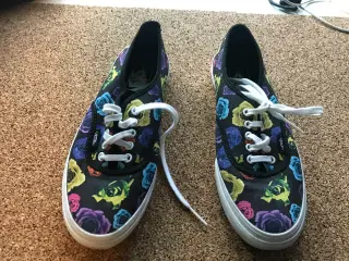 Sneakers, str. 38, Vans Damesko stilfulde blomster