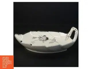 3 fade Sort Rose fra fra Kjøbenshavn Porcellains fabrik (str. 25 x 27 x 3 cm og 24 x 20 x 8 cm)