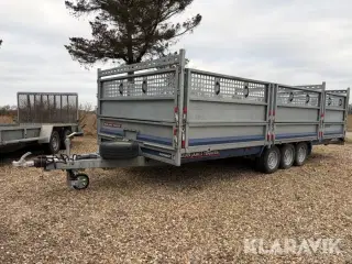 Trailer Brian James Connect