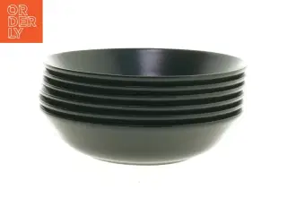 Sæt af sorte dybe tallerkener fra IKEA (str. Ø 22x5 cm)