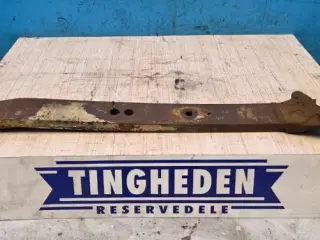 Valtra T213 Liftarm R. V37579610