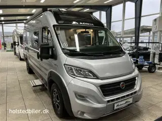 2021 - Adria Twin Supreme 640 SLB   Automatgear og enkeltsenge