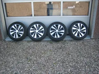Originale Suzuki fælge, med dæk.