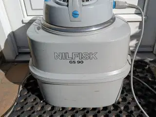 NILFISK STØVSUGER MODEL GS 90