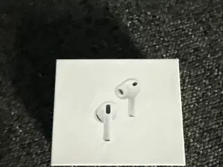 AirPods Pro 3