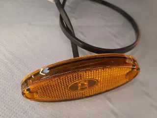 Aspöck Sidemarkering LED 0,5 m ledning