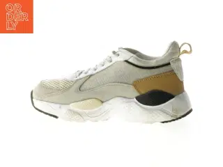 Hvide og beige sneakers fra Kool (str. 32 )