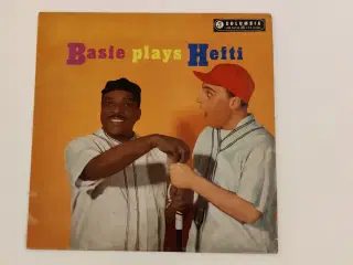 Basie plays Hefti