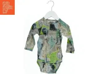 Langærmet bodystocking med spøgelsesmønster fra Molo (str. 68)