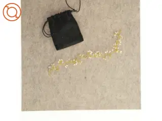Nyt Hårpynt med perler  (str. 33 cm)