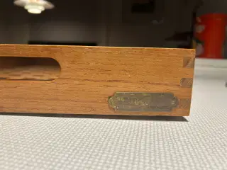 TRIP TRAP Skagerak serveringsbakke i teaktræ