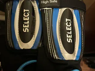 Benskinner fra Selected. 