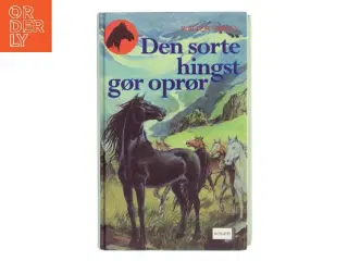 Den sorte hingst gør oprør af Walter Farley (Bog)