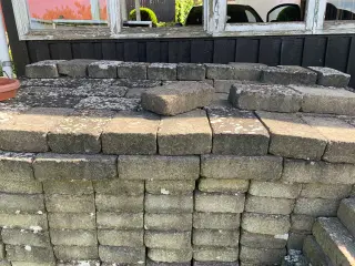 Grå Herregårdssten 