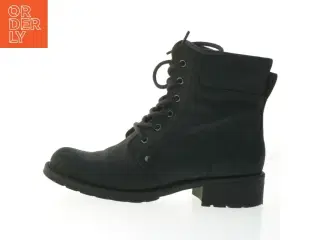 Sort ankelstøvler i størrelse 39,5 fra Clarks (str. 39,5 )