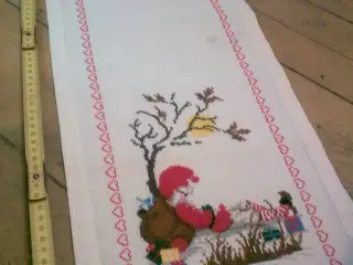 Julemanden sover lidt endnu... Juledug broderi