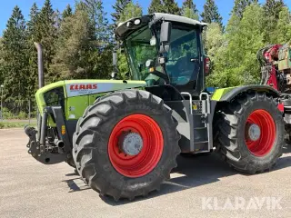 Traktor Claas Xerion 3300 Trac VC