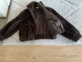 Ny kunstig pels jakke