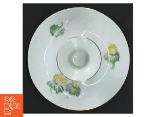 Porcelænsæggebæger med erantismotiv fra B&G