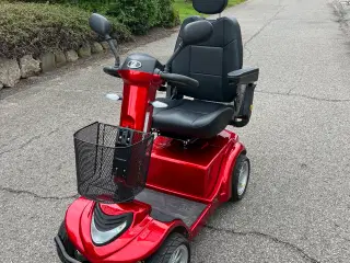 El-scooter. Lindeberg LM-500, årgang 2024