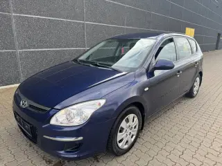 Hyundai i30 1,6 CRDi 90 Classic CW