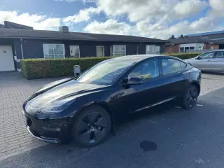 Tesla Model 3  Long Range AWD