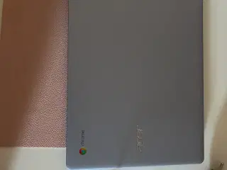 Chromebook computer