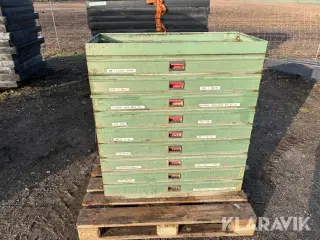 Værkstedsreol med skuffer