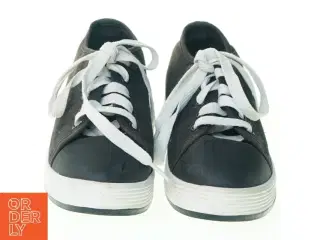 UBRUGTE Heelys rullesko fra Heelys (str. 33)