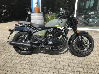 Shotgun 650 Bobber