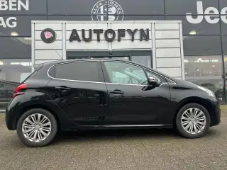 Peugeot 208 1,2 PureTech 82 Allure Sky