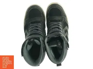 Høje sneakers fra Hummel (str. Niogtredve)