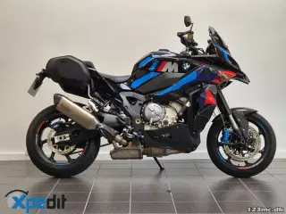 BMW M 1000 XR