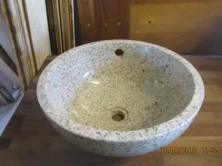 GRANITVASK