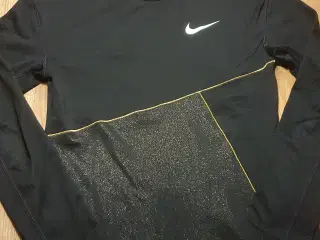 Nike bluse