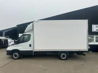 Iveco Daily 2,3 35S14 12m³ Van AG8