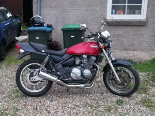 Kawasaki zephyr 