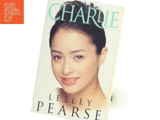 Charlie af Lesley Pearse (Bog)