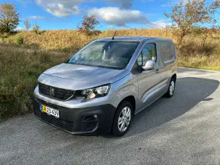 Peugeot Partner 1,5 BlueHDi 130 L1V1 Plus EAT8 Van