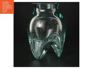 Glasvase (str. H. 18 cm)
