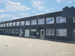 Lundborgvej 13 B. ST. TV . 8800 Viborg