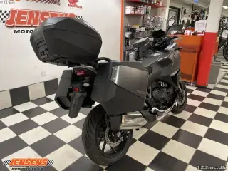 Honda NT 1100 D