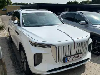Hongqi E-HS9 84 Comfort