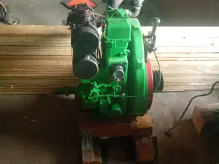 lister 1 cylinder diesel  8hk starter og kører sup