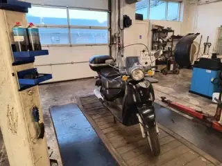 Aprilia Scarabeo 200 